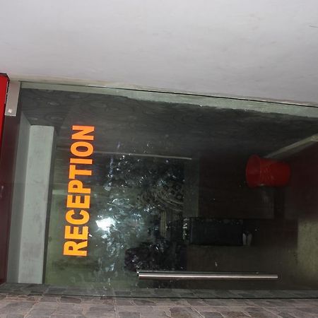 Hotel Kanishka Waranasi Zewnętrze zdjęcie